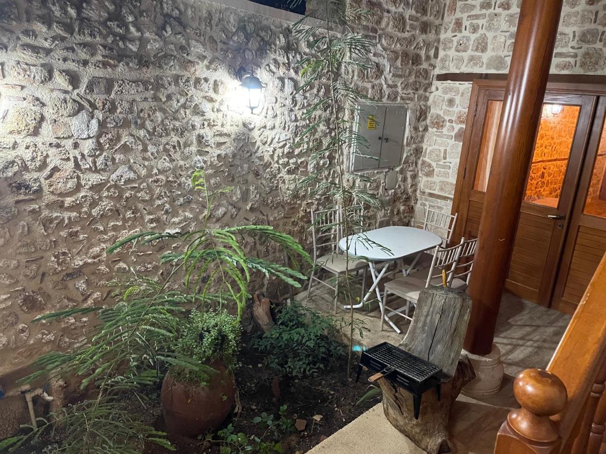 Stony House In The Old Town Villa Antalya Kültér fotó
